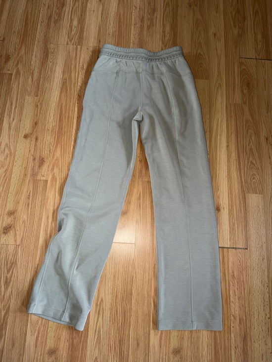 Lululemon Softstreme High Rise Pants Size 4 - Picture 9 of 9